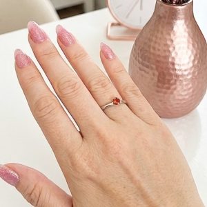 Anel Solitário Rubi