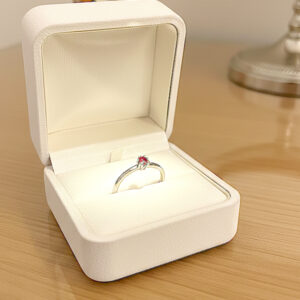 Anel Solitário Rubi