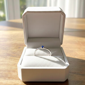 Anel Solitário Azul Royal